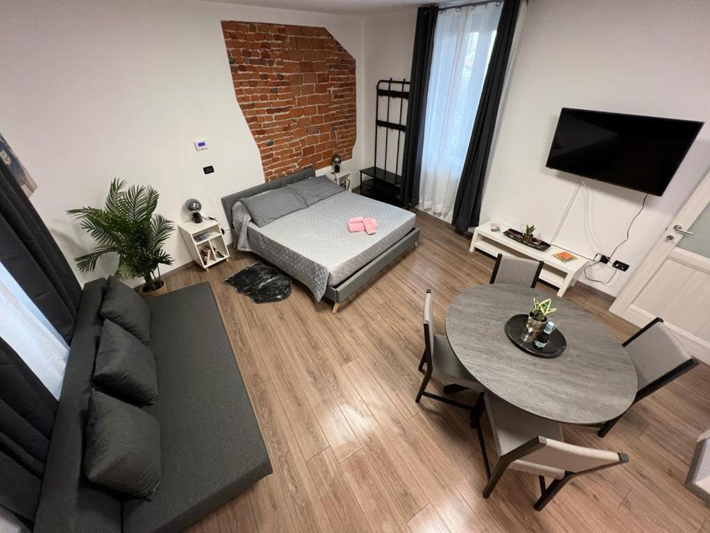 Regis B&B Appartamenti Centro Storico Chivasso Ngoại thất bức ảnh