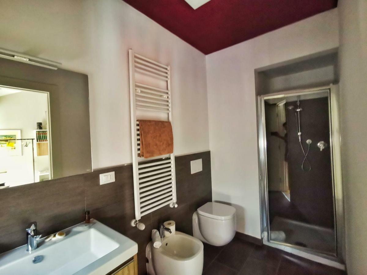 Regis B&B Appartamenti Centro Storico Chivasso Ngoại thất bức ảnh